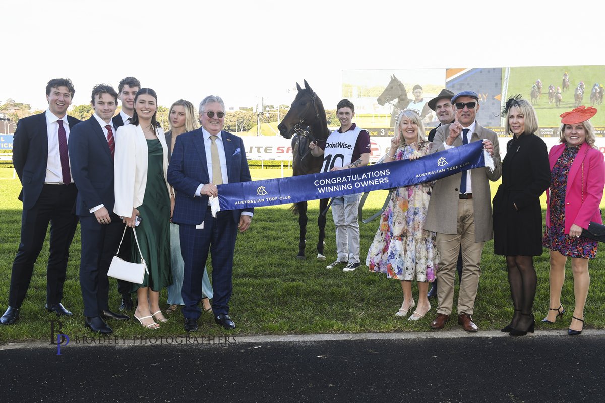 Enjoyable few months with a move to Sydney, trip to France and a haircut.