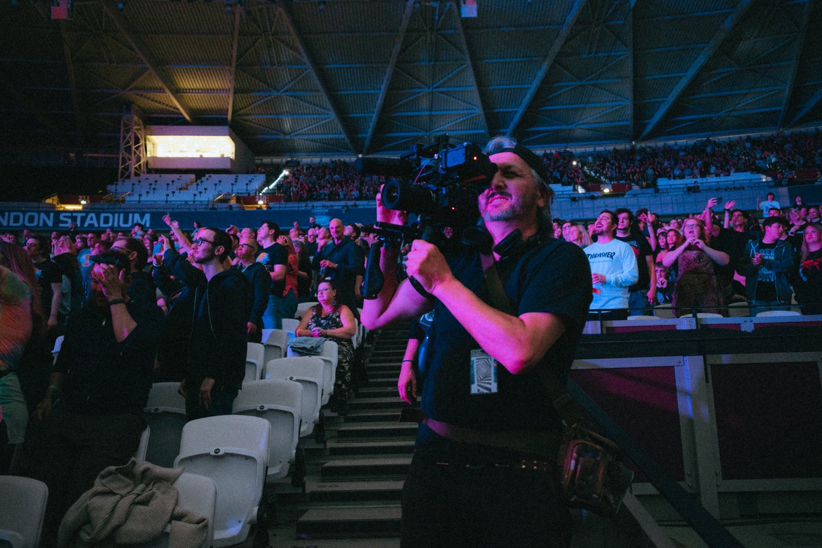 Crashburn's documentary cinematography unit was called in last week to capture a huge day in <a href="/GreenDay/">Green Day</a>'s career as they played to 75,000 at the Olympic stadium in London, UK. Cinema cameras, time-lapse rigs &amp; drones were all part of the process. 📷: <a href="/gingerdope/">Martin</a> #CBFU #Filmmaking
