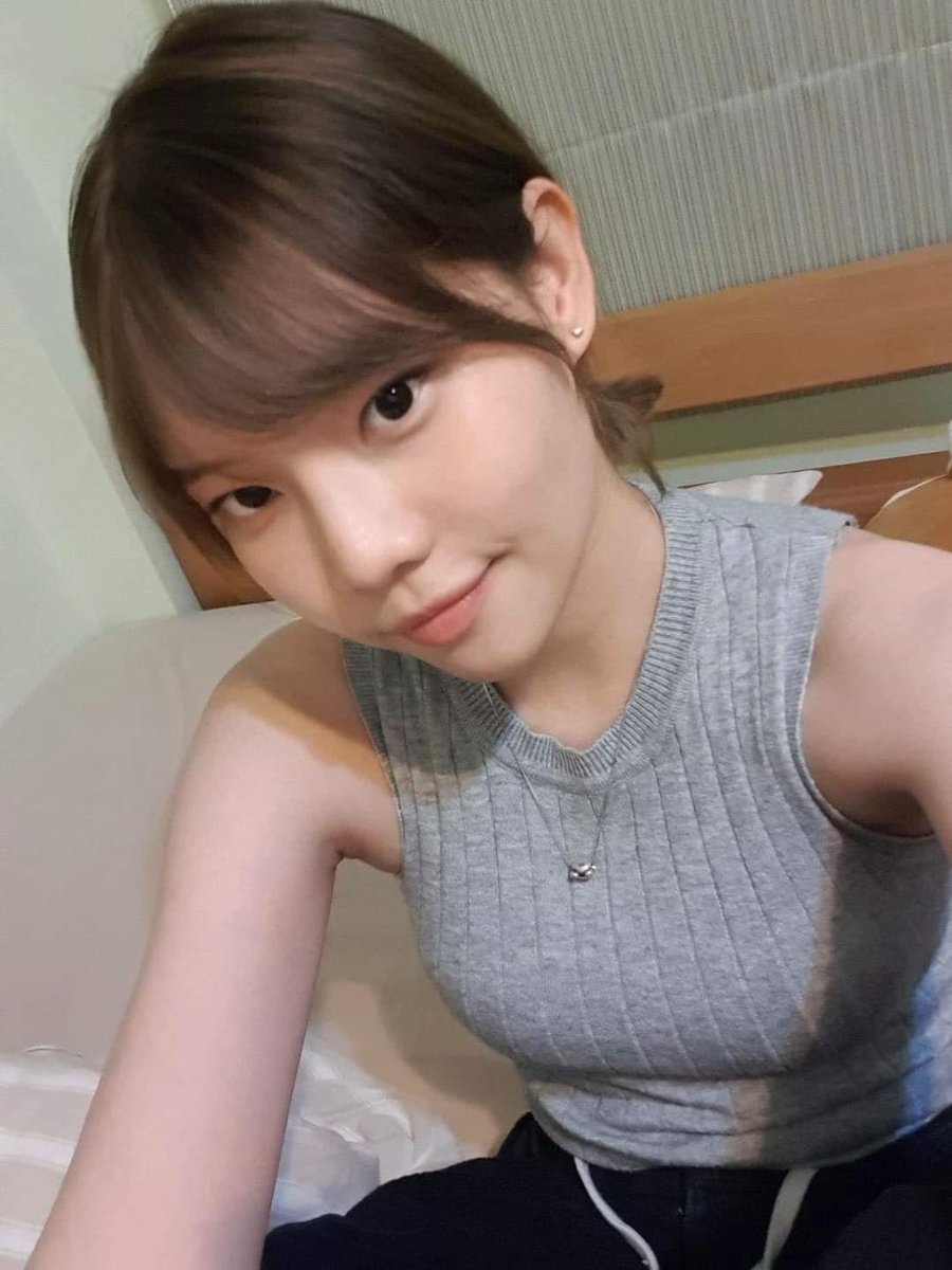 PoppyTrashcatFC's tweet photo. [ Pop's Facebook​ Post ]

New hair who this 💇‍♀️

#PopNapassaporn
#PopNapas
#PoppyTrashcat
#FeverTH #PoppyGYM https://t.co/4RpxOMi4KF