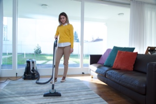 univendita's tweet photo. 🤝La #venditadiretta offre la possibilità di conoscere e provare prodotti di eccellenza, a casa propria. 

Lo sanno bene i clienti delle nostre associate: #qualità e #preparazione sono il cuore del nostro lavoro❤️

Garantisce @univendita! https://t.co/tpmh24wBQ9