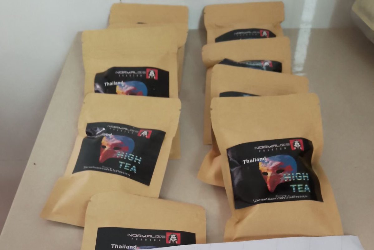 Cuixun0015's tweet photo. kratom，卡通叶 不是简单上头，是飘飘然，冥想，放松，产生幸福感愉悦感，解压。。。还有，失眠患者的福音

卡通叶 胶囊超级升级版 喷雾

一手货源 招代理

#上头电子烟#冰毒 #k粉 #大麻 #摇头丸 https://t.co/Mm2wU06xjI