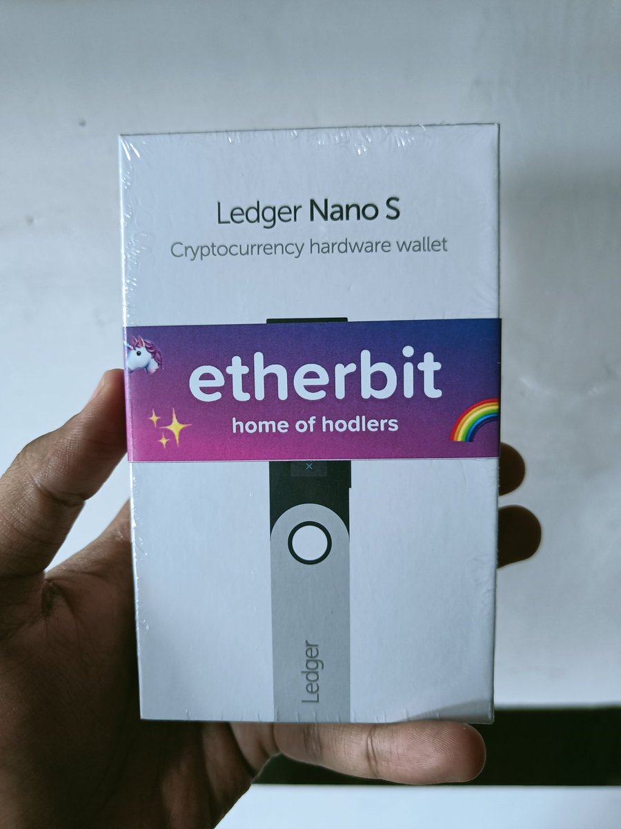 Gifted myself Ledger Nano S on my 31st Birthday #LedgerNanoS #EtherBit
