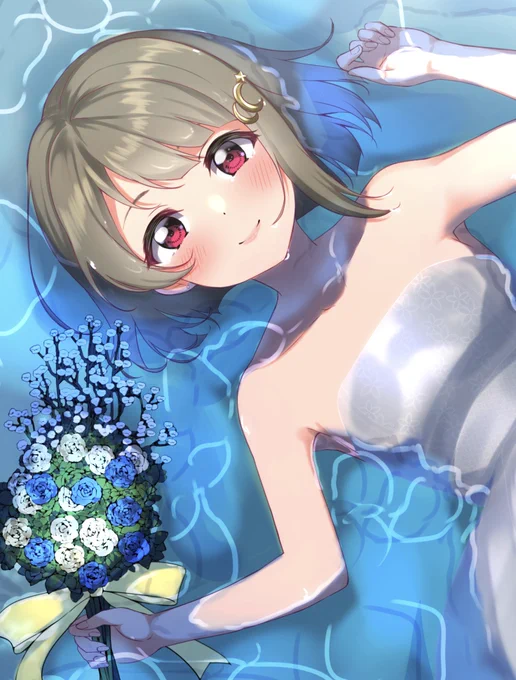🌊🌺👑 