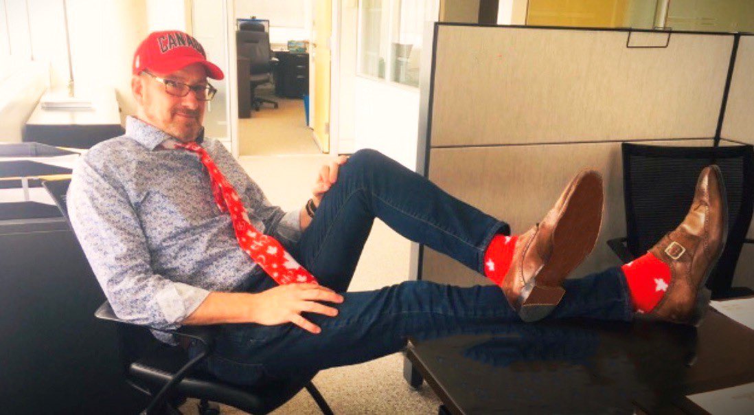 C'est aujourd'hui mon dernier jour à l'<a href="/AgenceRevCan/">Agence Revenu Canada</a> avant de prendre ma retraite en septembre. Ce fut un honneur de passer plus de 32 ans dans la fonction publique. Merci pour tout votre soutien et votre amitié. Je vous souhaite à tous le meilleur et une bonne Fête du Canada!