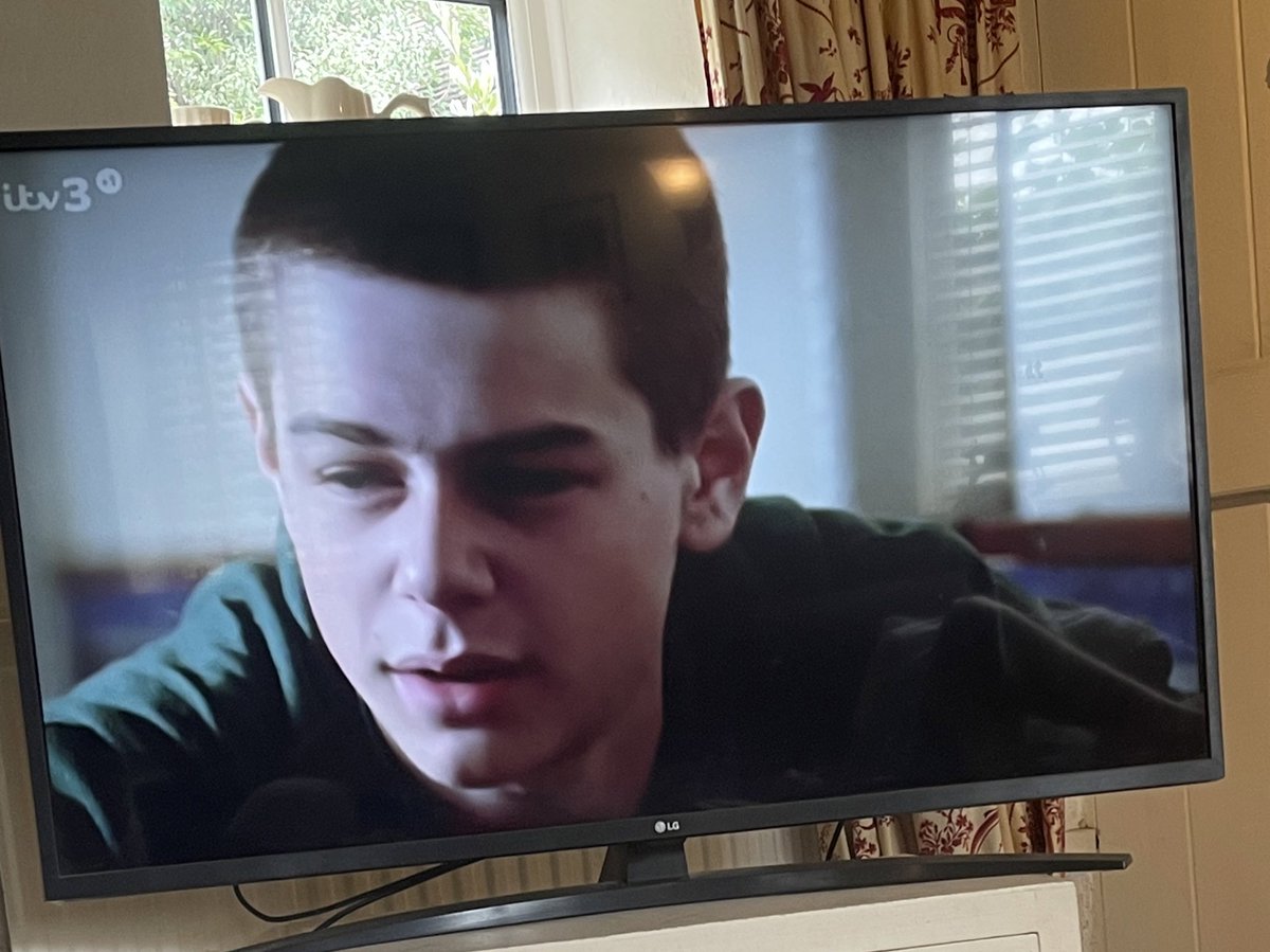 _lyd's tweet photo. @MrDDyer baby faced https://t.co/lkL53xKVVS