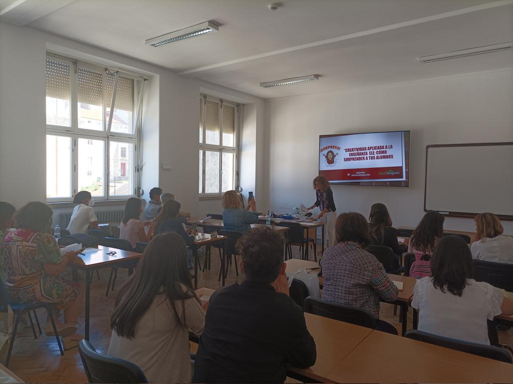 Comienza uno de los talleres de la mañana con una dinámica rompehielos 🤩