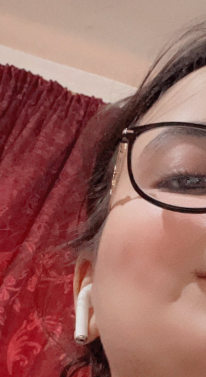 #لحظة_ادراك
ورقتين واكمل الفصل الثاني أحياء😎