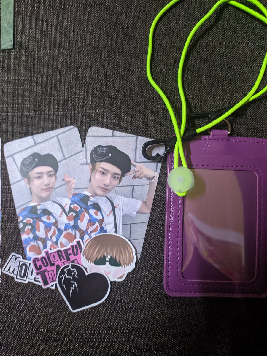 younierang's tweet photo. trauma ver arrived today! thank u so much @ACKyourservice for the smooth transaction ππ§‘
ang pretty ng album huhu, and super happy with my pulls, napakagwapo cho seungyoun ππ
#ACKyourserviceFEEDBACKS
#INPL_FeedbACKS https://t.co/BKhvLfWUiE