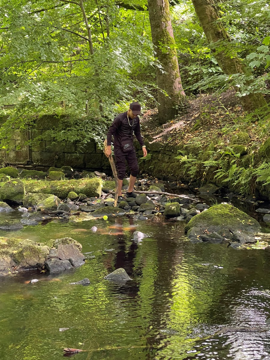 HalifaxAcademy_'s tweet photo. Year 10 investigating how a river changes along its course #geography #geographyskills #geographypaper3 #geographyfieldwork #thinkinglikegeographers https://t.co/TyTVPKvPk9
