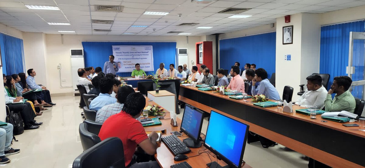 PramodBoroBTR's tweet photo. Attended an Interactive Session on Harnessing the Potential of BTR Development Fellowship Programme, hosted by NTPC, Bongaigaon, Salakati.

Also discussed about the flood conditions of BTR &amp; its controlling measures in the session. https://t.co/EF27mPUh5O