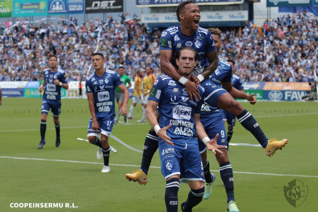 MinniMikeSZN's tweet photo. Vamos muchachos, el campeonato es nuestro 💙🤍 @Cartagines #V4MOS #HagamosHistori4 https://t.co/OXvhf5t8dR