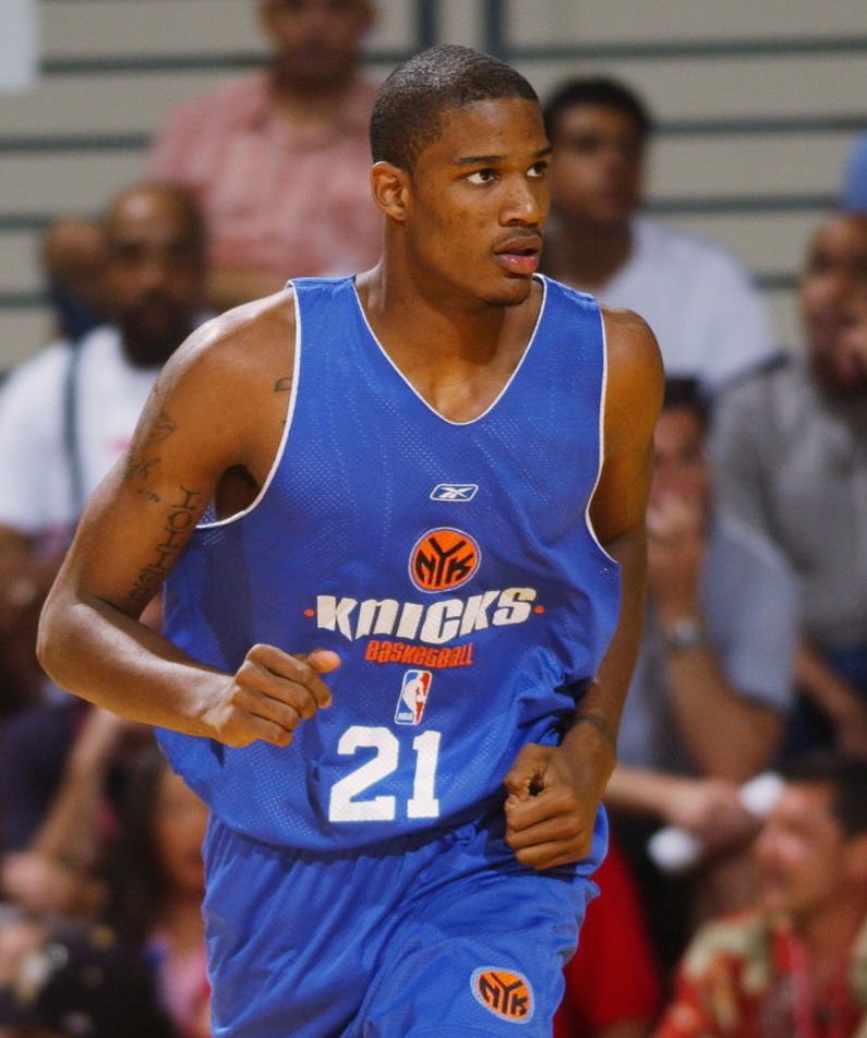 Happy 37th birthday Trevor Ariza 