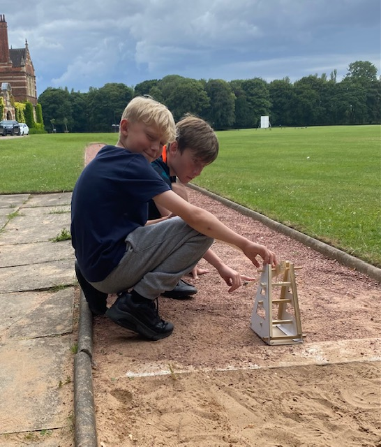 Another fantastic morning, making and testing trebuchets with the Year 7 students after their visit to Warwick castle earlier this week.  <a href="/Hymers_College/">Hymers College</a> <a href="/HymersHead/">Justin Stanley</a>