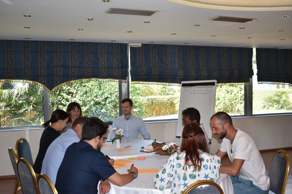 TEES_Lab's tweet image. 🙏Welcome to our "World Cafe gallery" session! 
Participants and #stakeholders discuss regarding #barriers and #drivers of the #energytransition and #decarbonisation in #Greece 
@SentinelEnergy @ParisReinforce @markroelfsema @stefpf