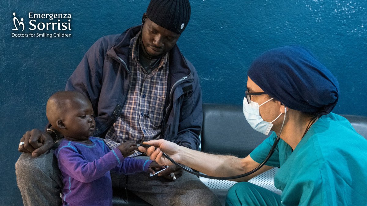 Quanto vale il sorriso di un bambino? Una firma! 
Dona il tuo #5x1000 a #EmergenzaSorrisi e sostieni le missioni chirurgiche dei nostri medici volontari per donare il #sorriso a chi è nato senza.