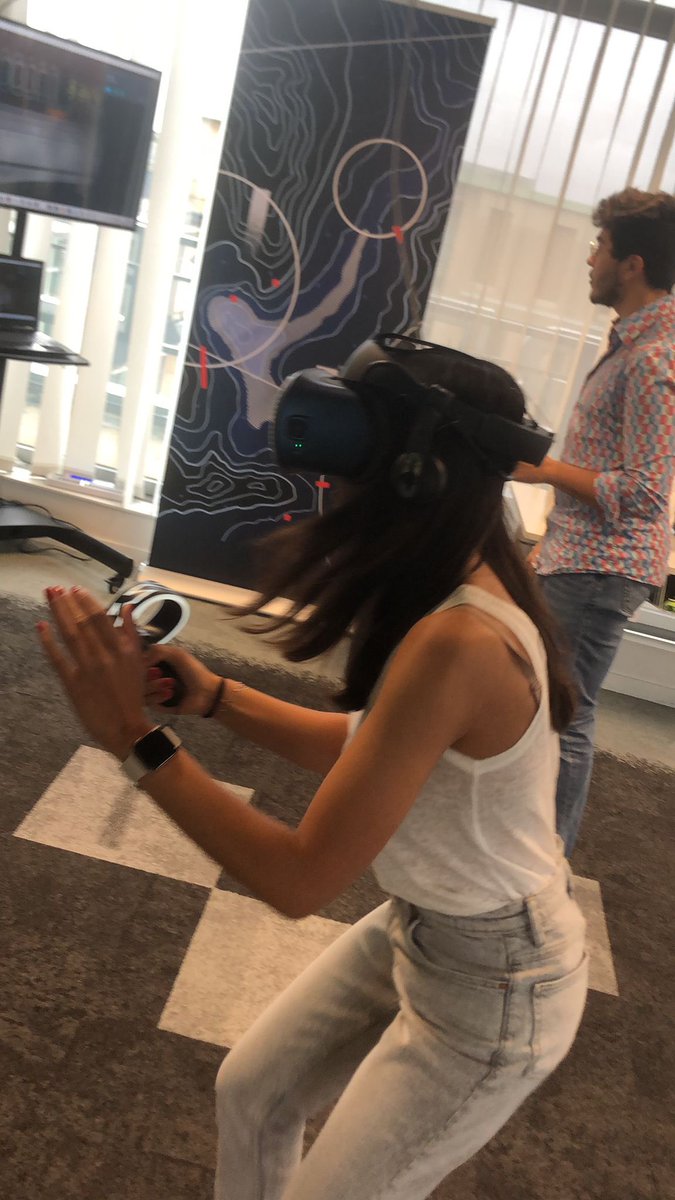 Quand la @CEHDF partage une expérience #sport #Olympique #Innovation avec l’équipe gagnante du Hackathon #PlusSport : une journée « augmentée », immersive de Paris 13 au village Olympique <a href="/sokphallyp/">Sokphally Prak</a> <a href="/RomainSabathier/">Romain Sabathier</a> <a href="/ThierryBouvard/">Thierry Bouvard</a> <a href="/MeriamAmara/">Mériam AMARA</a> <a href="/LignonOlivier/">Olivier Lignon</a> <a href="/yalcin_avcioglu/">Yalcin Avcioglu</a>