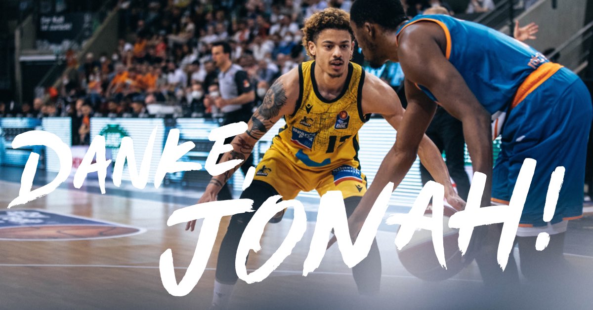 👋💛 Vom Try-Out Spieler zum Leistungsträger, von Beginn an ein überragender Typ: Für @radebaugh12 wartet nach einer überaus starken Saison der nächste Schritt und die nächste Aufgabe bei <a href="/CB1939Canarias/">La Laguna Tenerife</a> . Thank you, Jonah - keep spreading #MulletMagic!