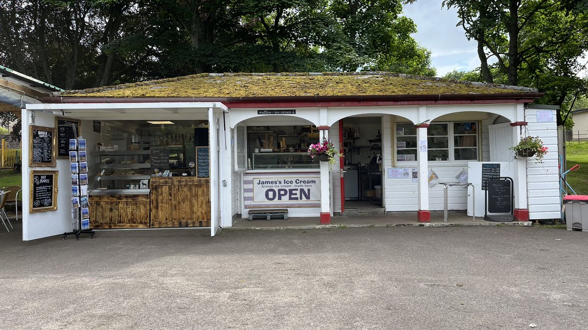 SimonBeeson1's tweet photo. Cafes of Nairn https://t.co/gdFa5h0rIq