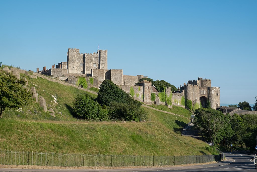A Message from the Deputy Mayor of Ramsgate
‘The Mayor of Ramsgate kindly asked me, as Deputy Mayor, to go in her place, to the inauguration of the new Deputy Constable of Dover Castle.’

To read the full article, go to:
ramsgatetown.org/ramsgate/ramsg…