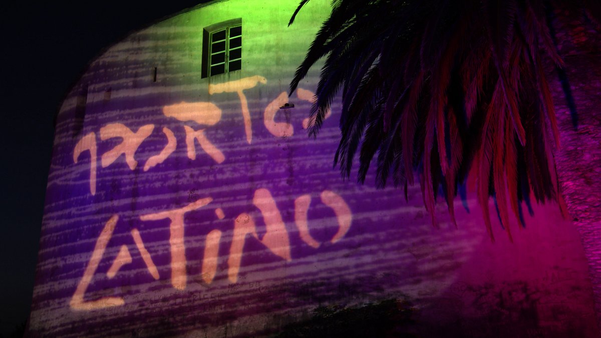 Afin d'assurer la #sécurité des #festivaliers, l'édition 2022 de Porto Latino sera placée sous vidéo-surveillance 👀
Des contrôles et fouilles seront également réalisés à l'entrée par nos équipes.
Pas encore vos places ? ↦ bit.ly/Billetterie-Po…