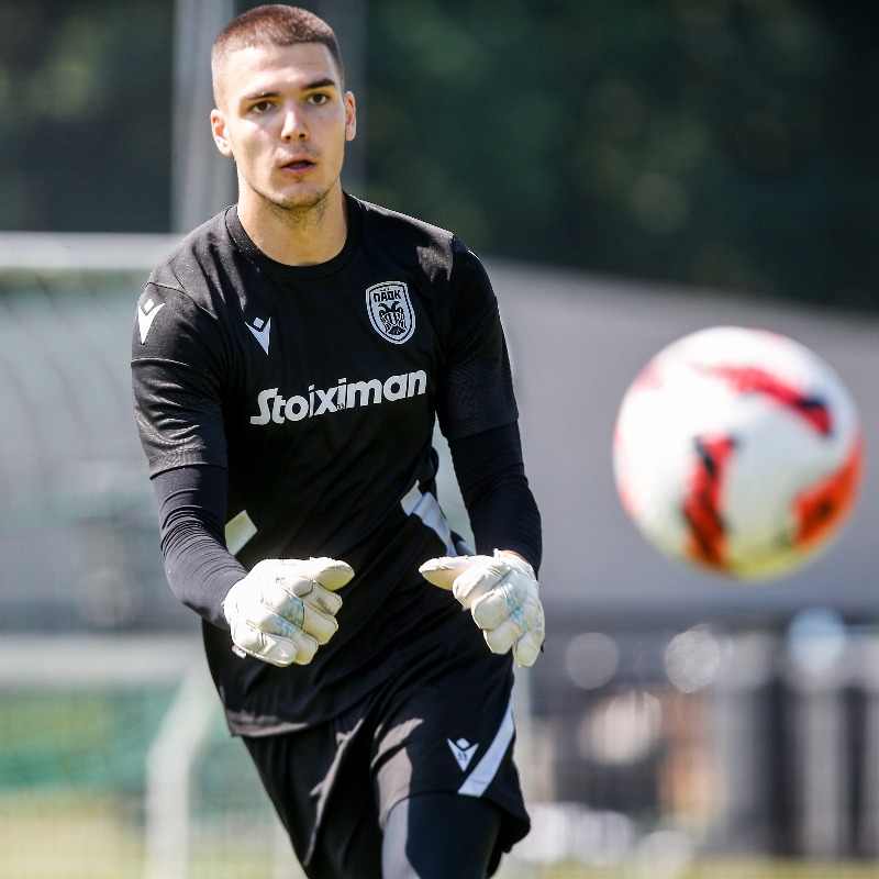 PAOK_FC's tweet photo. #PAOKTV Πρωινή προπόνηση δεν είχαμε σήμερα στην Ολλανδία. Βασικά δεν είχαμε όλοι. Γιατί οι #Kotarski, #Balomenos, #Marovic και Ζοζέ #Moreira έδωσαν ραντεβού στο γήπεδο #training #video #PreSeason