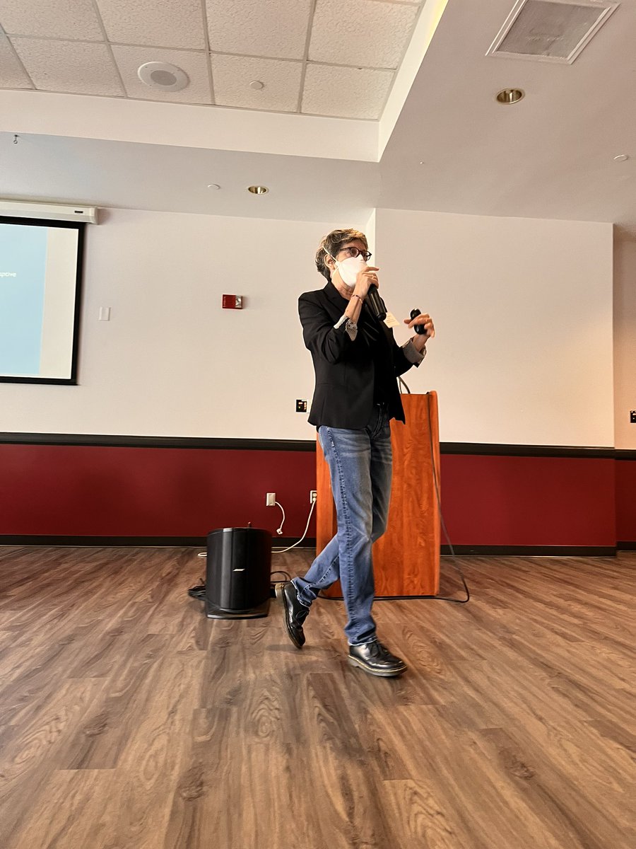 Claudia Tobar tweet media