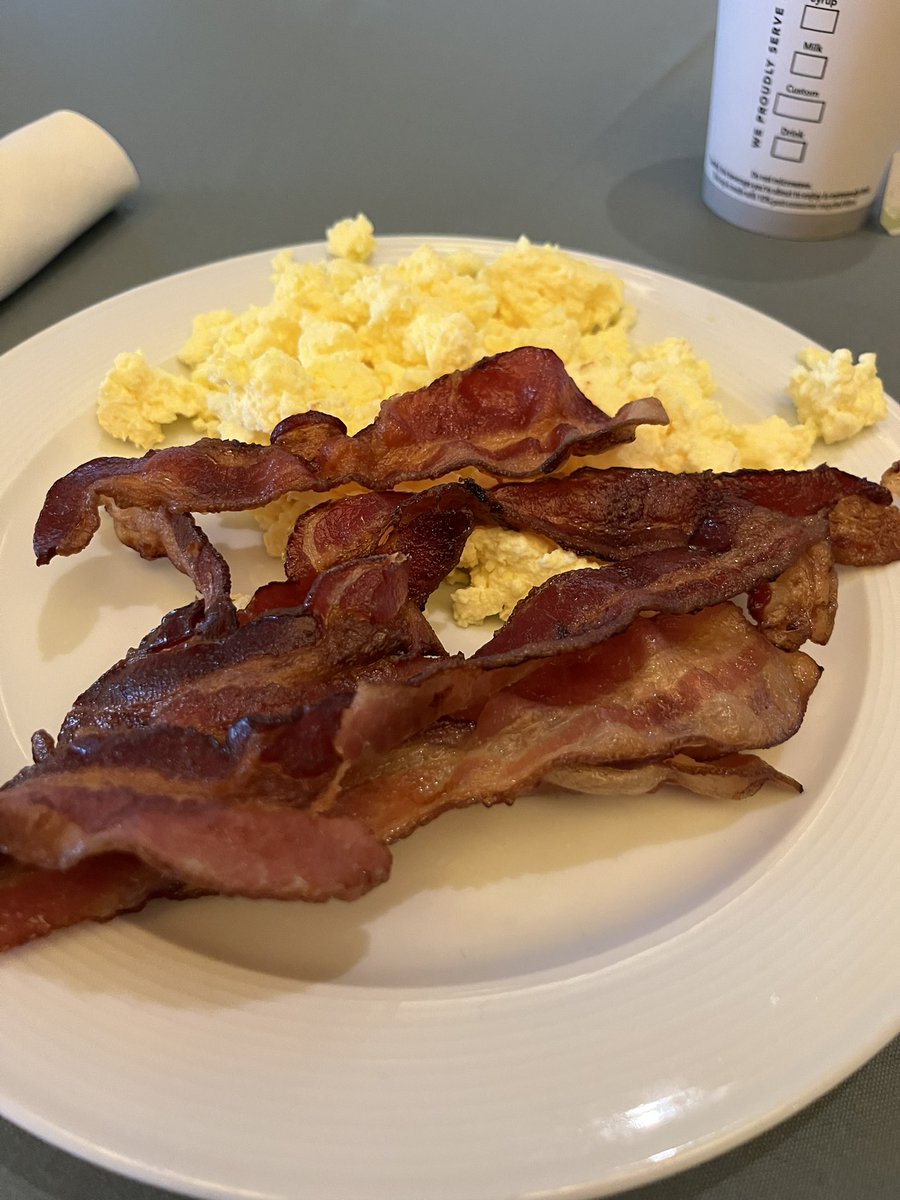 RichardKenyan's tweet image. Breakfast of champions at the #BostonUserCon.