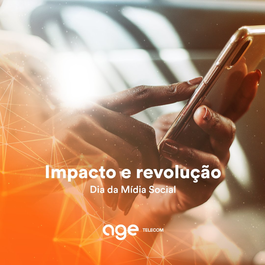 AgeTelecom's tweet photo. Uma homenagem ao impacto e revolução que as mídias sociais causaram na internet e a forma de se comunicar, transmitir informações e manter contato próximo entre as pessoas. Essas redes permitem aos seus usuários viver on-life, e garantem o acesso universal a este formato. 😅✊ https://t.co/RNixlsPLLw