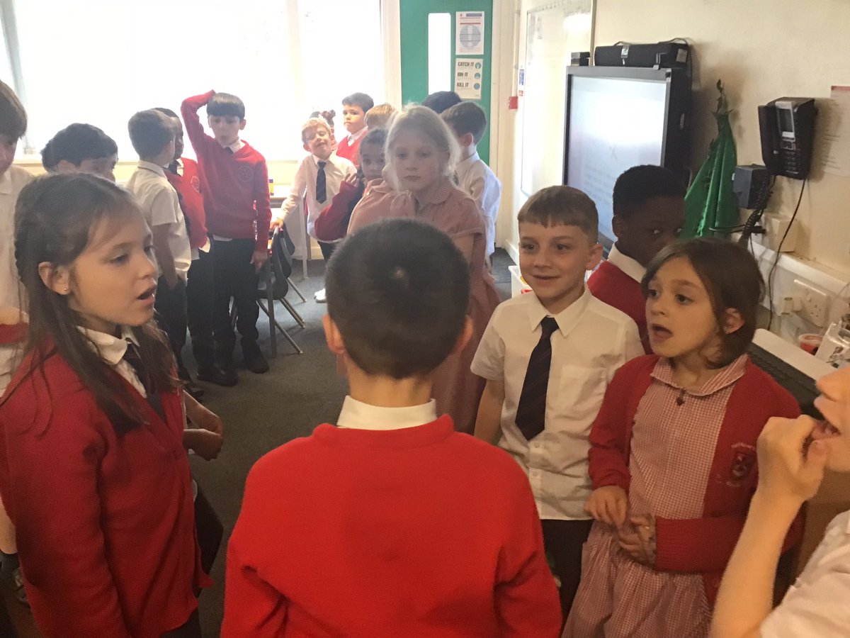 Sacred Heart Y2 tweet media