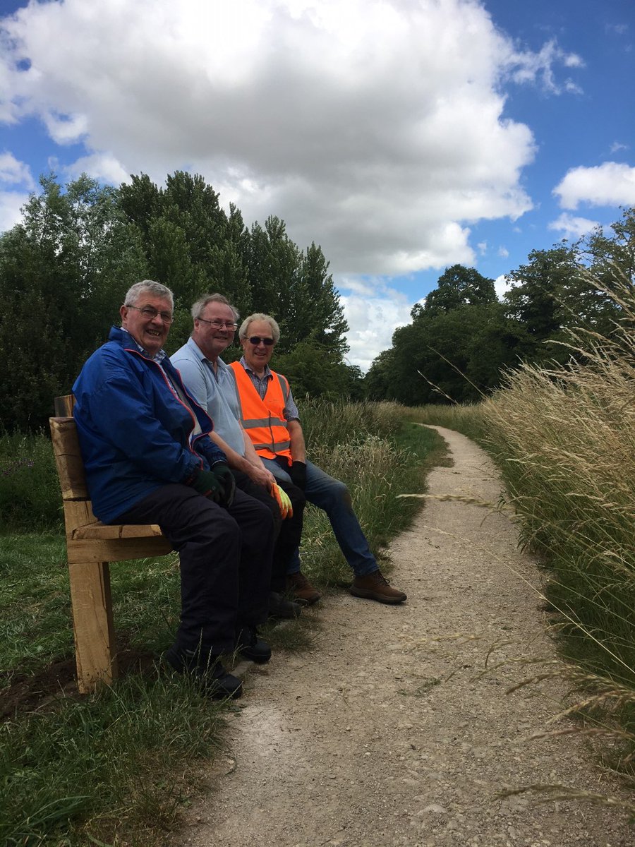 NorthKestevenDC's tweet photo. Works are coming along at Lollycocks Field in Sleaford 🦋🐟🌳
Thanks to volunteers along with @hillholtwood a bench is installed and boards removed from a pond platform, ready for renewal. Look out for more ways to get involved here https://t.co/3po0XSgcMf and @WithamSlea https://t.co/7Cgx2UpYQP