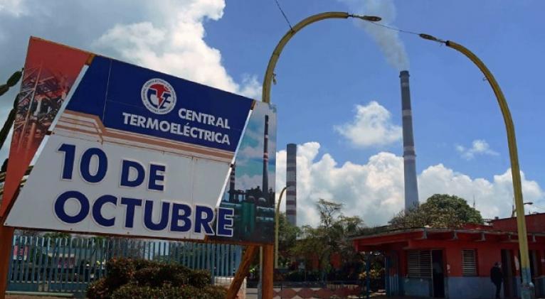 La Termoeléctrica 10 de Octubre, del municipio de Nuevitas, en Camagüey, diseñó una estrategia para mejorar la generación en sus bloques durante el verano, a tono con los mantenimientos planificados.
Los #GuerrerosDePatriaOMuerte #ResistiremosYVenceremos en #IzquierdaUnida.