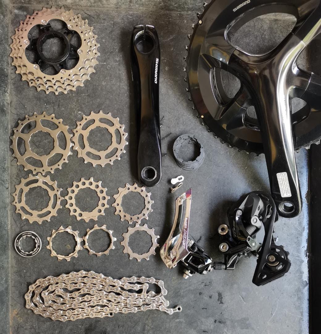 AshmawiAzmi's tweet photo. WTS.
Shimano 105 R7020 11 speed Groupset. (Hydraulic)
Full set with Shimano Non Series crank.
52-36
Crank Arm 170cm
Condition 9.5/10
No Scratches
RTS: Upgrade
DM for price/view. Thank you!
#Shimano #Groupset #WTS https://t.co/qyjECRp07t