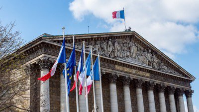 bonneuropeworld's tweet photo. Was nun, Monsieur Macron? Frankreich nach der Parlamentswahl
30. Juni 2022, 17:30-19:00 Uhr, Institut français Bonn, Saal Robert Schuman, Adenauerallee 35, Bonn
Podiumsdiskussion mit @ulrikeguerot (Bonn) und Jérôme Vaillant (Lille) - mehr hier: https://t.co/5uCfh2i0me https://t.co/0uqirWpmgY