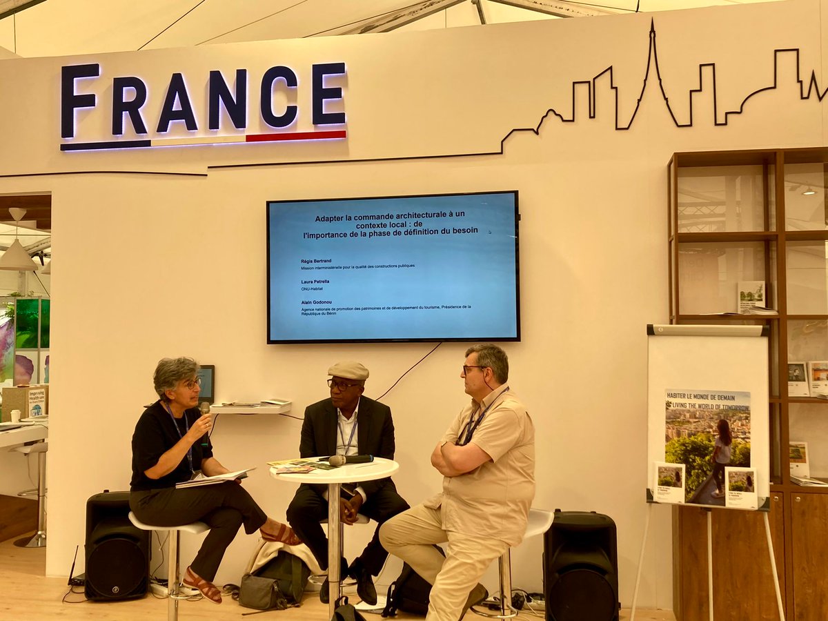 UN-Habitat Europe (@unhabitateu) on Twitter photo Discussion stimulante aujourd'hui au #WUF11 sur la qualité architecturale des commandes publiques.
Avec Laura Petrella <a href="/UNHABITAT/">UN-Habitat</a> , Alain Godonou <a href="/RevealingBenin/">Revealing Benin</a> et Regis Bertrand <a href="/LePFVT/">PFVT</a> <a href="/francediplo/">France Diplomatie 🇫🇷🇪🇺</a> Discussion stimulante aujourd'hui au #WUF11 sur la qualité architecturale des commandes publiques.
Avec Laura Petrella <a href="/UNHABITAT/">UN-Habitat</a> , Alain Godonou <a href="/RevealingBenin/">Revealing Benin</a> et Regis Bertrand <a href="/LePFVT/">PFVT</a> <a href="/francediplo/">France Diplomatie 🇫🇷🇪🇺</a>