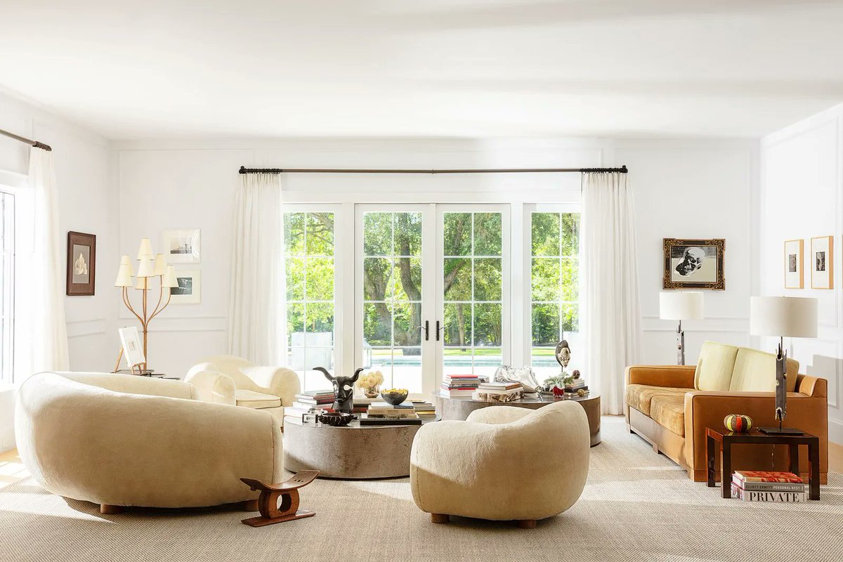 GeretyBuilding's tweet photo. Trying to figure out what décor trends are all the rage right now? Check out this awesome article about the top design trends of 2022 #homerenovation #homedesign #homedecor 🏡 https://t.co/GbTt6RRi67 https://t.co/hnkYPJDLK6