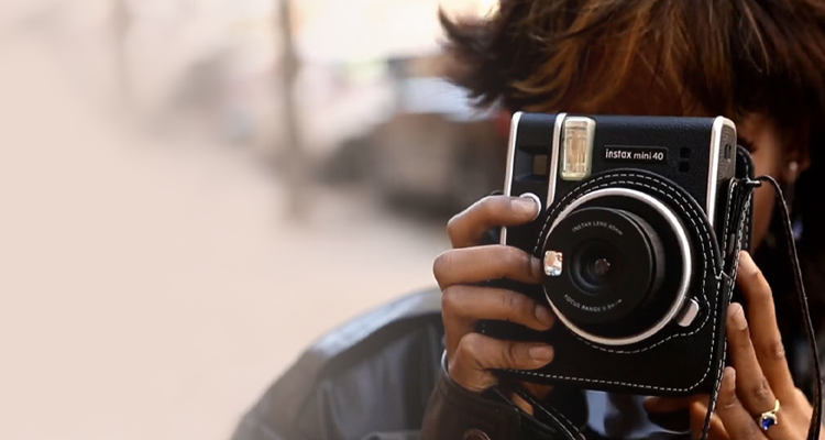 Make new #memories and share your next #holiday with your friends &amp; family ☀️☀️

Capture your summer #adventure and keep them forever with our great range of cameras and accessories

From £9.99 - bit.ly/OO_HolidayMemo…