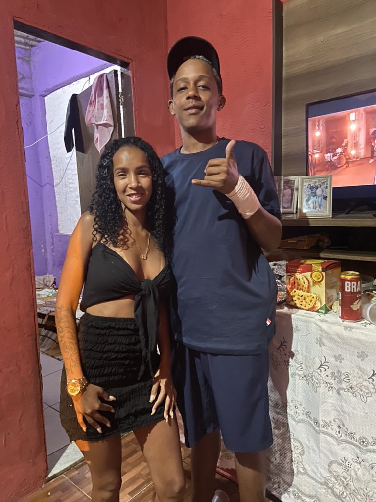 TieleAndrade's tweet photo. Tbt que eu queria era vc de volta hj faz 3 meses sem vc 💔🥺 @BaldeFmlbxd https://t.co/fD3nlnjtu7
