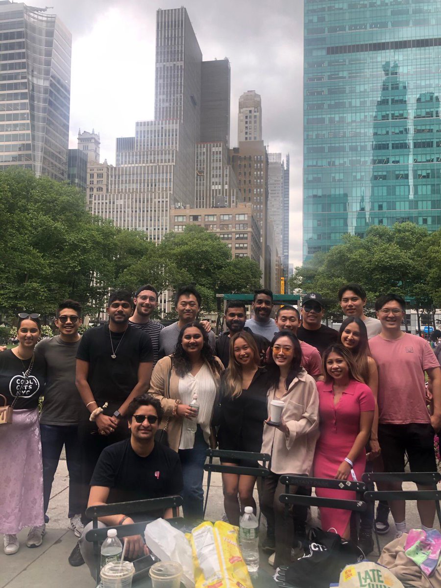 Brown Baddies | by Ananya 🌟🌟🌟🌟 tweet media