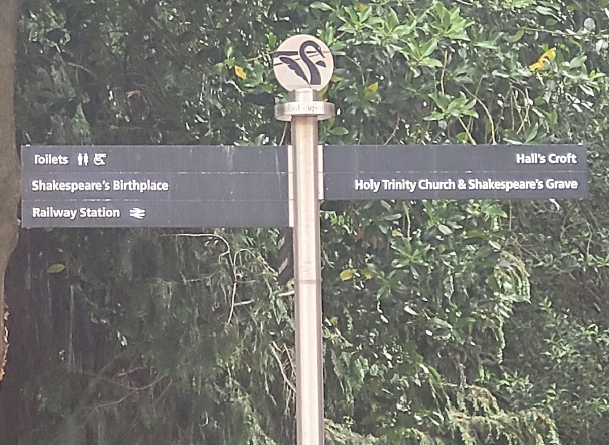 So much for working. Had to nip out again, but look where I am. Got to be some inspiration around here to help the words flow... 

#WritingCommunity