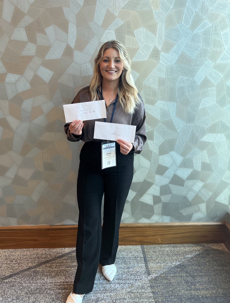 jenna_sarich's tweet photo. Feeling so fortunate to win 1st place in the oral competition at @CSAS_org and receive the animal science graduate student travel fellowship. Thank you @CritterChatter @agbiousask @LFCE_usask @RibeiroLabUsask for the support and involvement in my research #ergot #mycotoxin 👩🏼‍🔬 https://t.co/Kx0sbePZyw