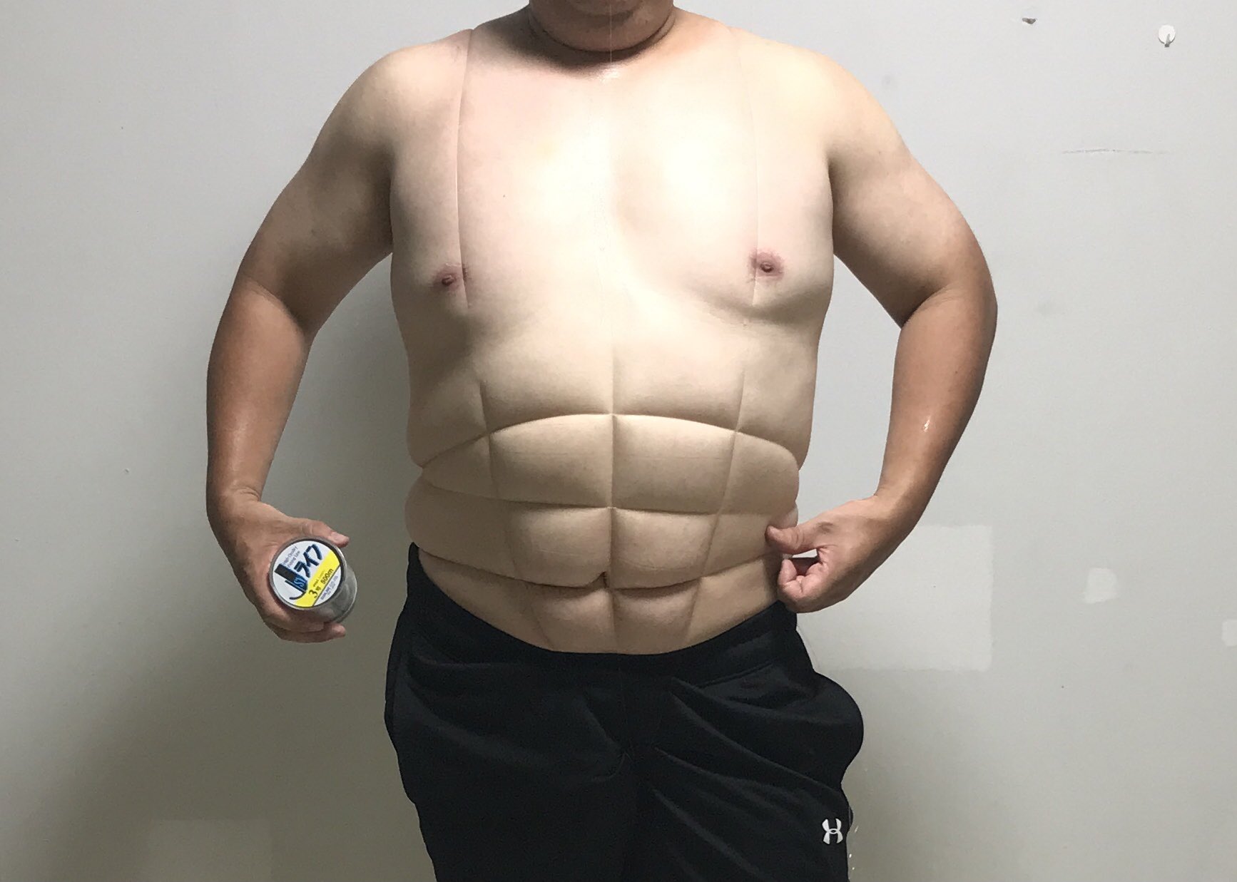 村の長2 0 100日後にバッキバキになるデブ 6周目 よっしゃ なんとか夏までに腹筋割れたぜ 焼豚 釣り糸 シックスパック 腹筋 微グロ T Co Fgehhqlxyb Twitter