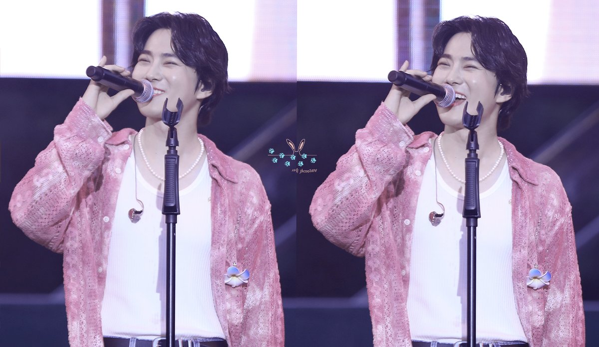 jbcoo2014's tweet photo. 220626 파크뮤직페스티벌 엑소 수호 김준면 직찍 움짤 직캠
#엑소 #수호 #김준면 #EXO @weareoneEXO 
https://t.co/noEquT33vJ

커비 그자체,,, https://t.co/anfcgLTDtS