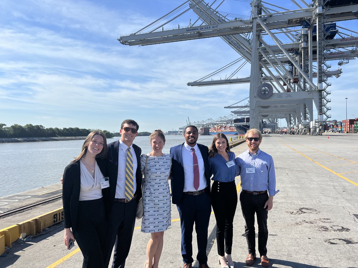 Thank you to Jamie McCurry for giving the Oliver Maner summer associates a tour around the @GaPorts.

#GeorgiaPorts #OliverManer #savannah #savannahlawfirm #lawfirm #legalteam