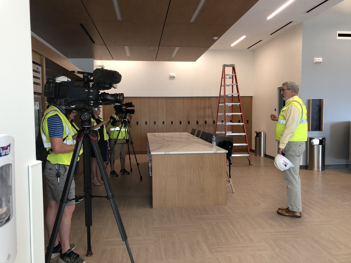 Taking a peek inside our new Outpatient Orthopaedic campus at @TheMarketplaceMall. The facility will be 330,000sf of specialized care, #sportsmedicine and surgical space. #UROrtho