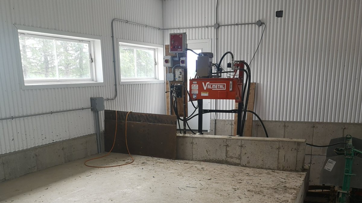 DortmansB's tweet photo. This Valmetal Solid Trans Piston Pump has been installed and is ready for this new entrant to start up in July.
#valmetal #dortmansbros https://t.co/siDqWXi9cq
