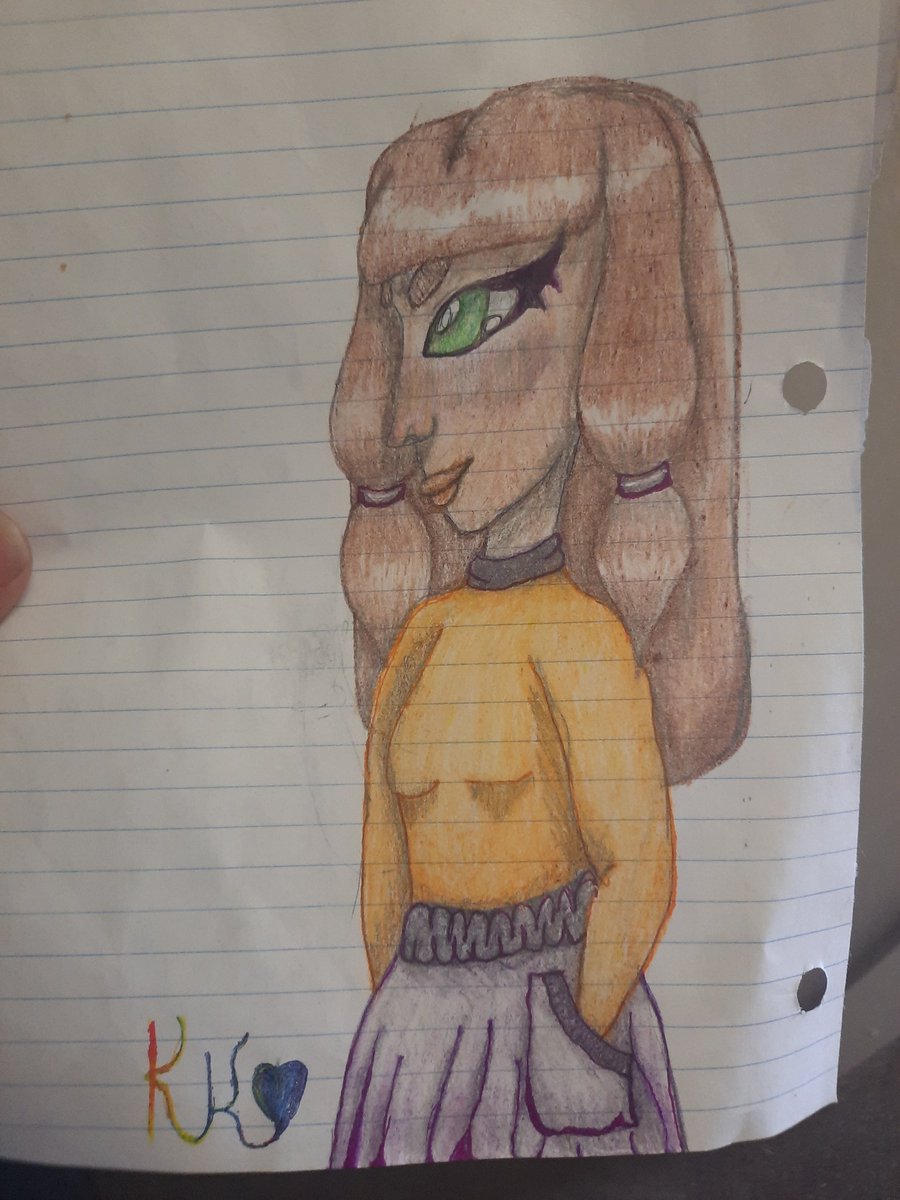 EyEsWideOpenRur's tweet photo. @KhloeCreates she's getting better. Like follow and share. https://t.co/uvjupTWlnF