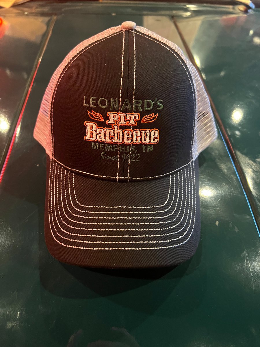 Leonard's Pit Barbecue tweet media