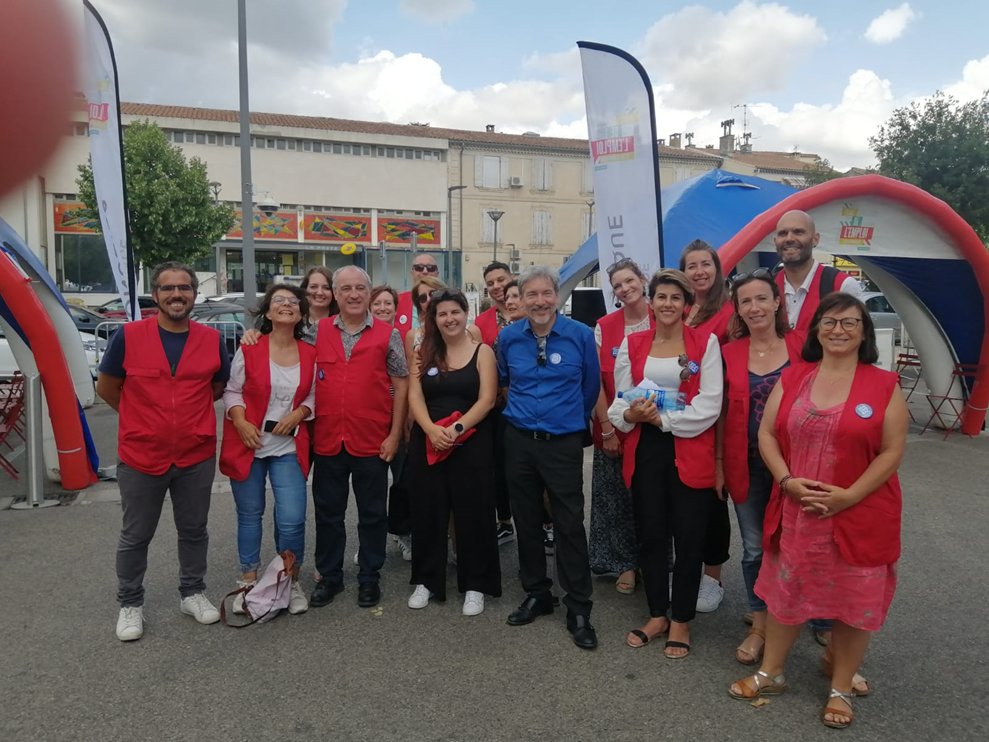 BourlonNathalie's tweet photo. La place de l'emploi à Sorgues ?▶️165 personnes présentes: 93,6% satisfaites d'avoir bénéficier de:✅ info données sur la création d'entreprise, ASS &amp; reprise d’activité✅des rencontres employeurs @suez @sonelog @McDonald @centflots @KFC @marieblachere @synergieinterim https://t.co/nFIyKwkjqV