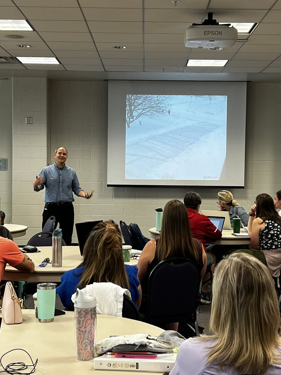 Jillian Basanes tweet media