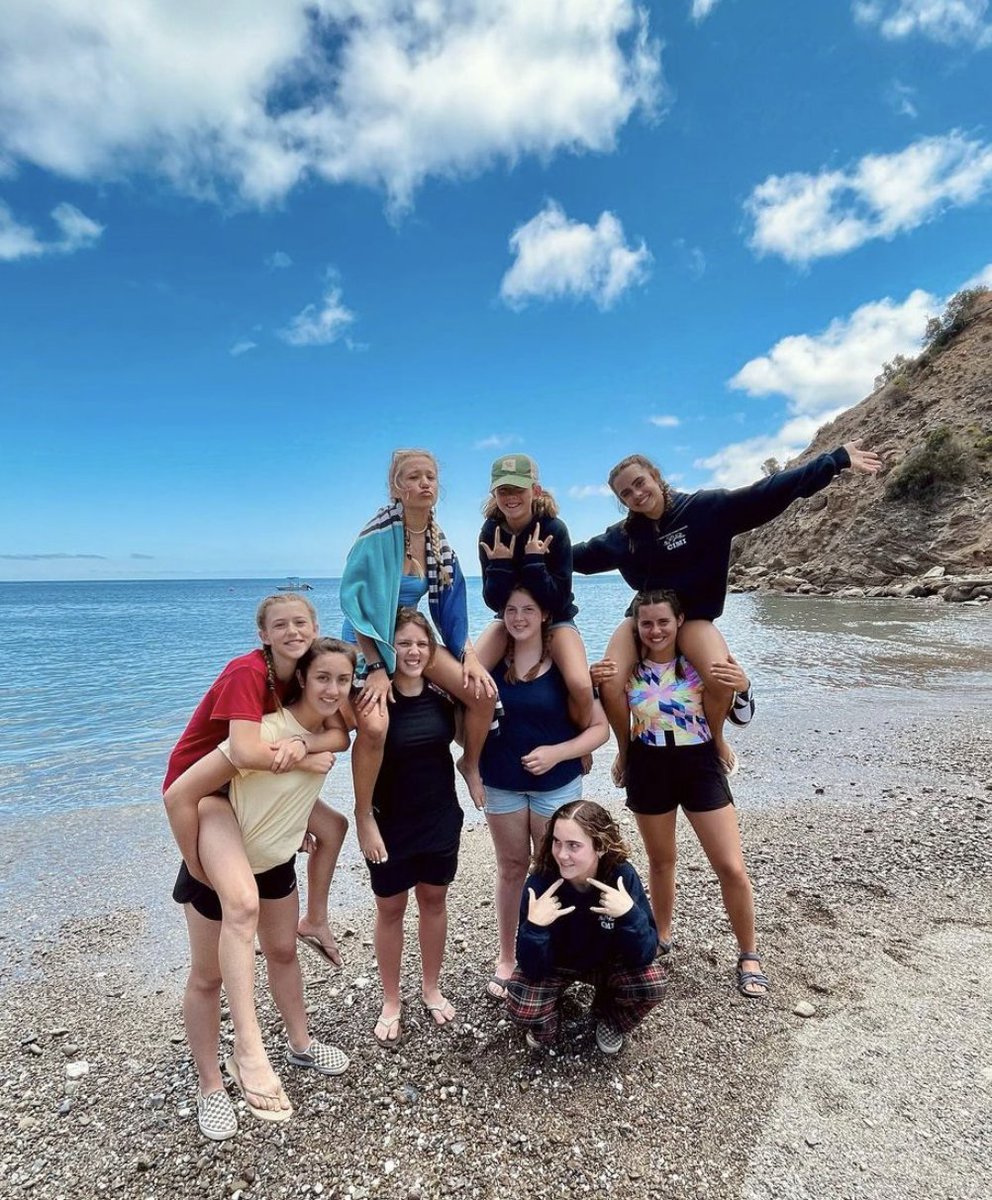 Catalina Institute (@CIMI_Science) on Twitter photo 2022-06-30 14:46:06 Thank you @courtneyqt for posting this photo of your students on the beach at Fox Landing!! 🌴 😎 🦊 ☀️ #cimiscience #repost #foxlanding #fieldtrip #marinescience #oceanadventures #oceanscience #sciencecamp #blueskies #beachdays Thank you @courtneyqt for posting this photo of your students on the beach at Fox Landing!! 🌴 😎 🦊 ☀️ #cimiscience #repost #foxlanding #fieldtrip #marinescience #oceanadventures #oceanscience #sciencecamp #blueskies #beachdays